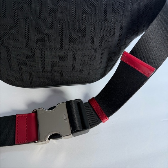 Fendi Black Belt Bag with Red Accent - Picture 3 of 15